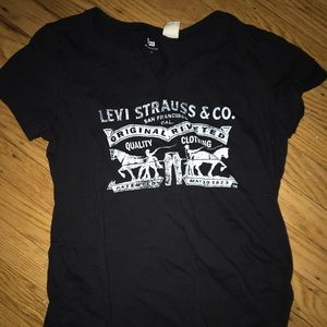 levi’s jeans t shirt